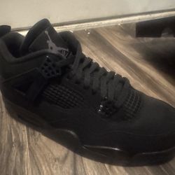 🔥 AIR JORDAN 4 “BLACK CATS”  🔥 - $333