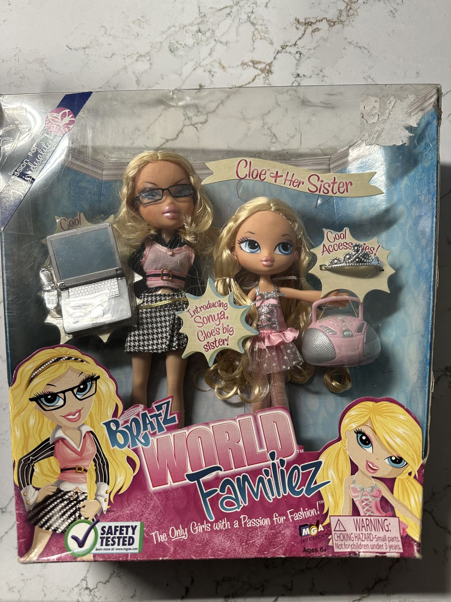 Collectible Bratz World Dolls