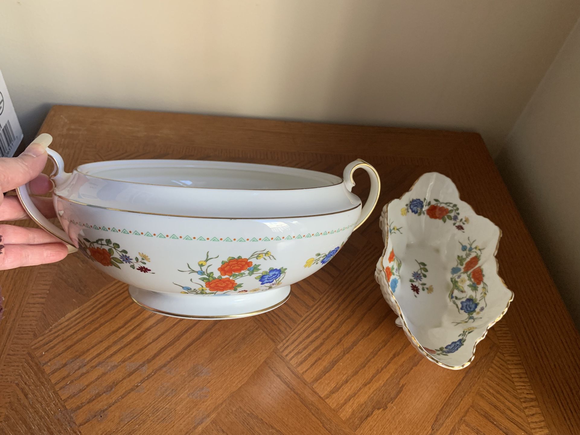 Aynsley FAMILLE ROSE Bone China Bowls (qty 2)