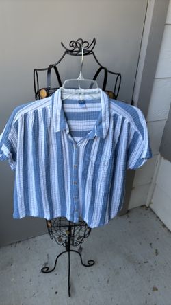 M shirt Old Navy $5