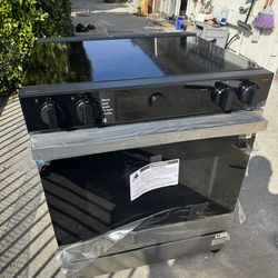 Brand new Samsung Electric Stove