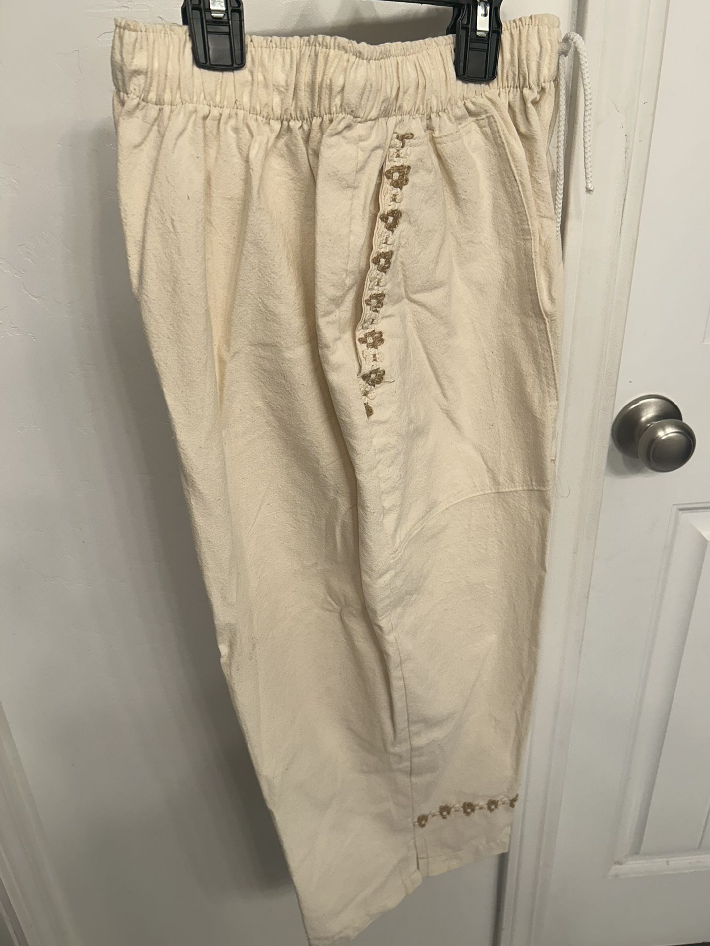 Pantalón De Mujer Corto