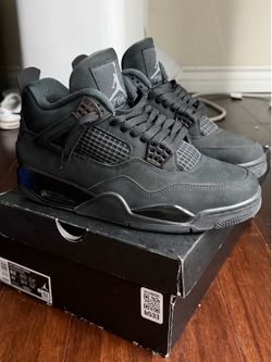 Air Jordan 4 Retro size 9.5 M