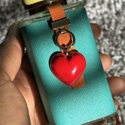 Carolina Herrera Perfume 