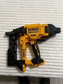 20V MAX 9-Gauge Cordless Fencing Stapler (Tool Only)