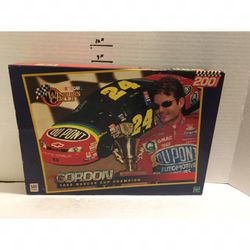 Hasbro 1998 Nascar Champion Jeff Gordon 200 Piece Puzzle