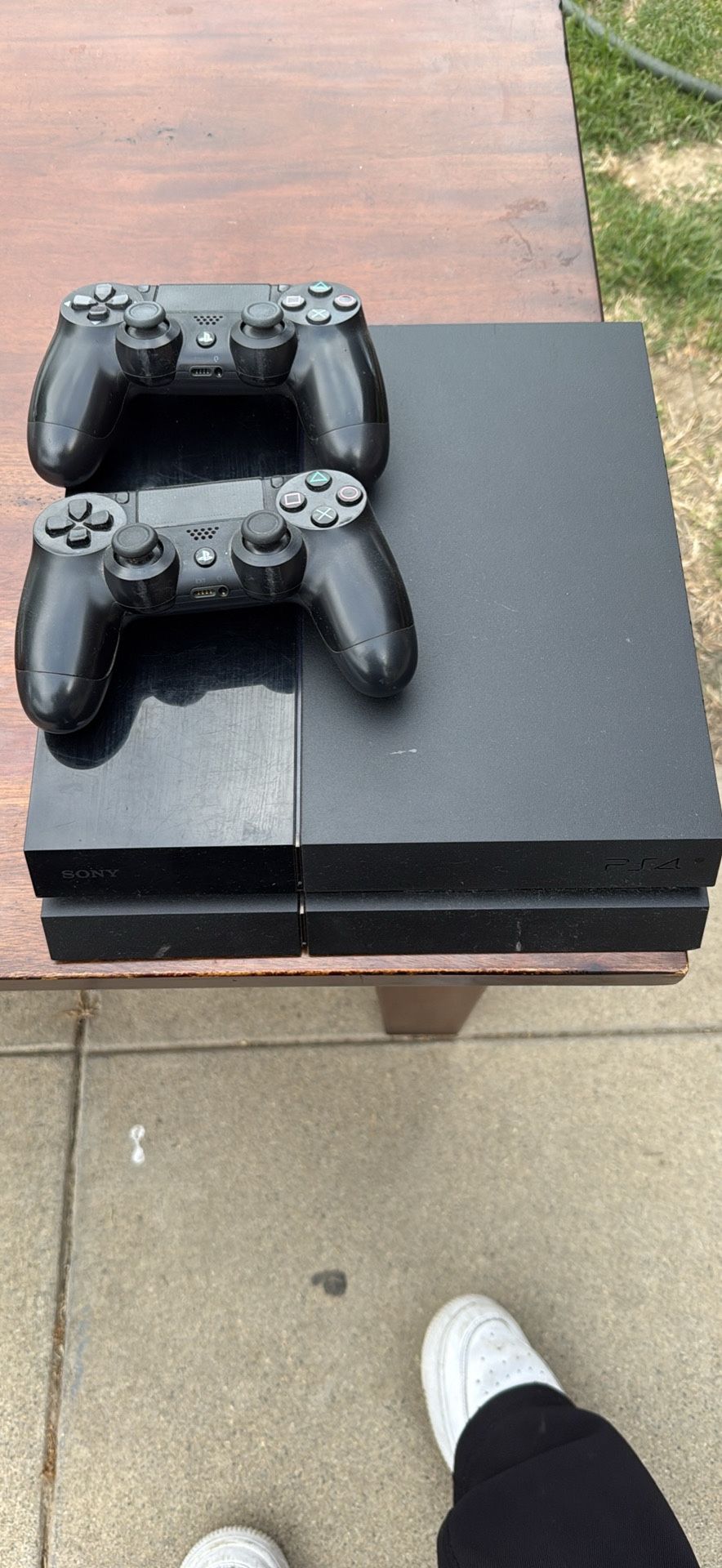 PS4