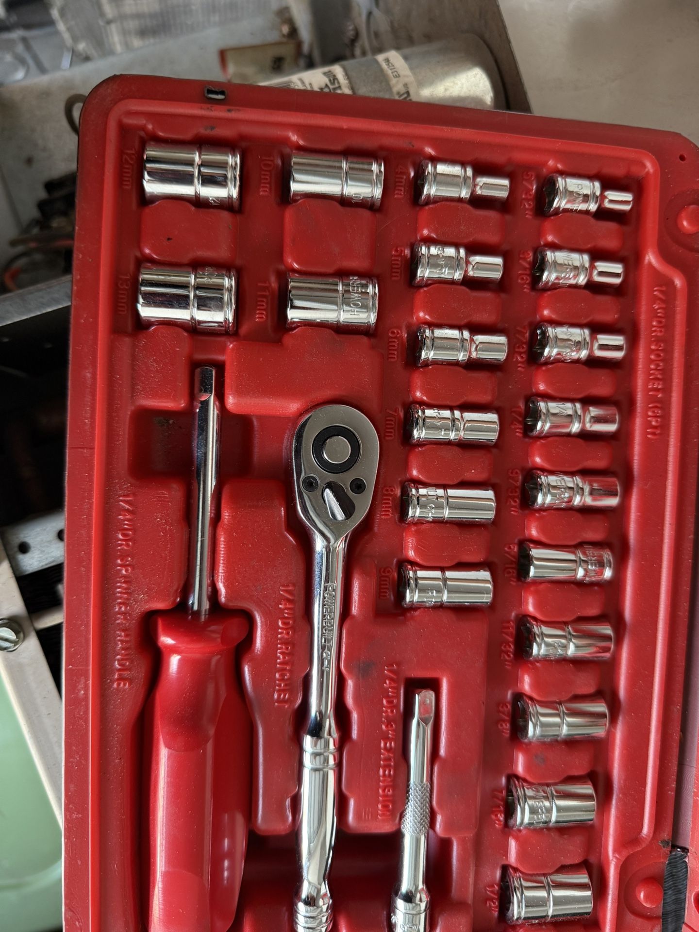 Powerbuilt 24-piece 1/4-inch drive mechanics tool set