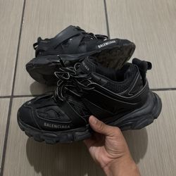 Balenciagas Shoes 