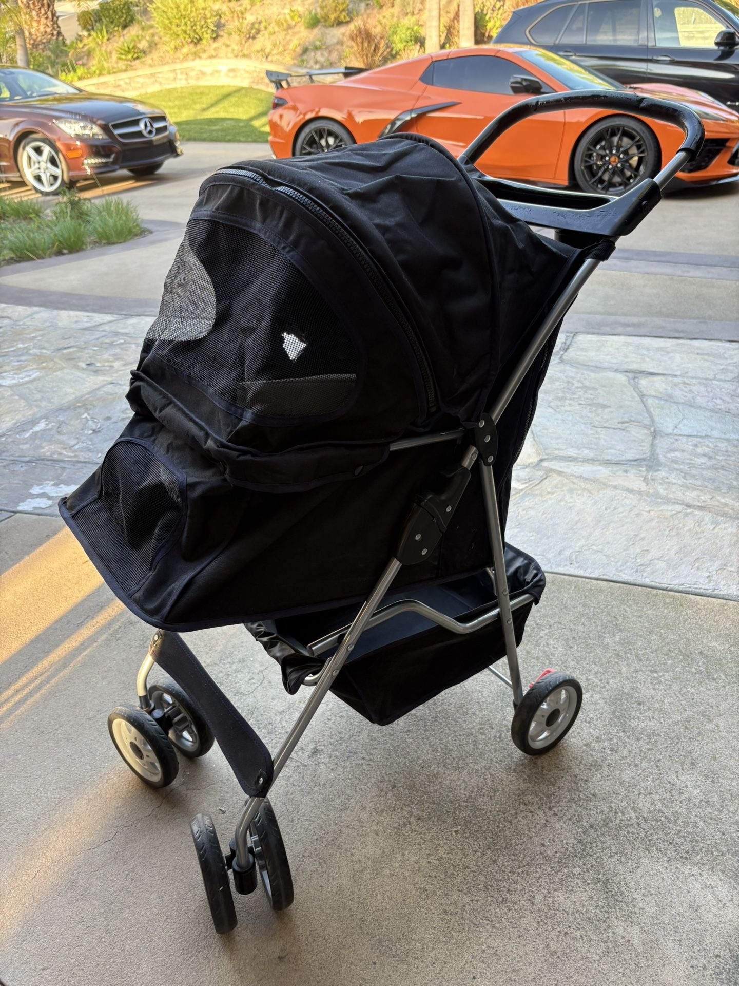 Dog/ Pet stroller 