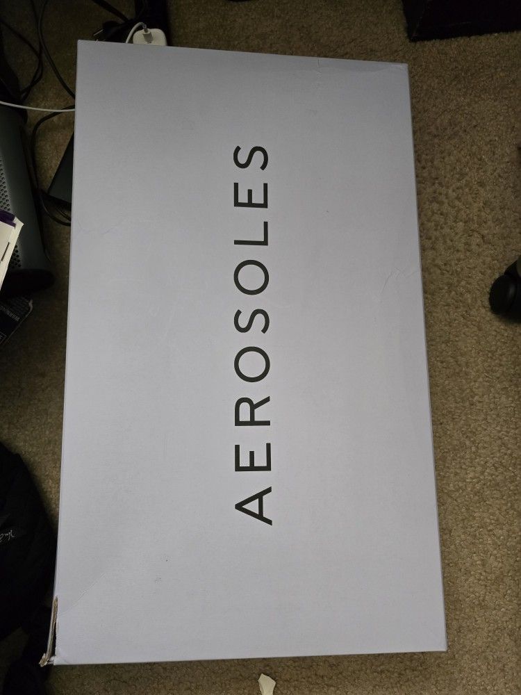Brand New !! Never been worn!! Aerosoles Trapani Boot-Casual Boot-Tall