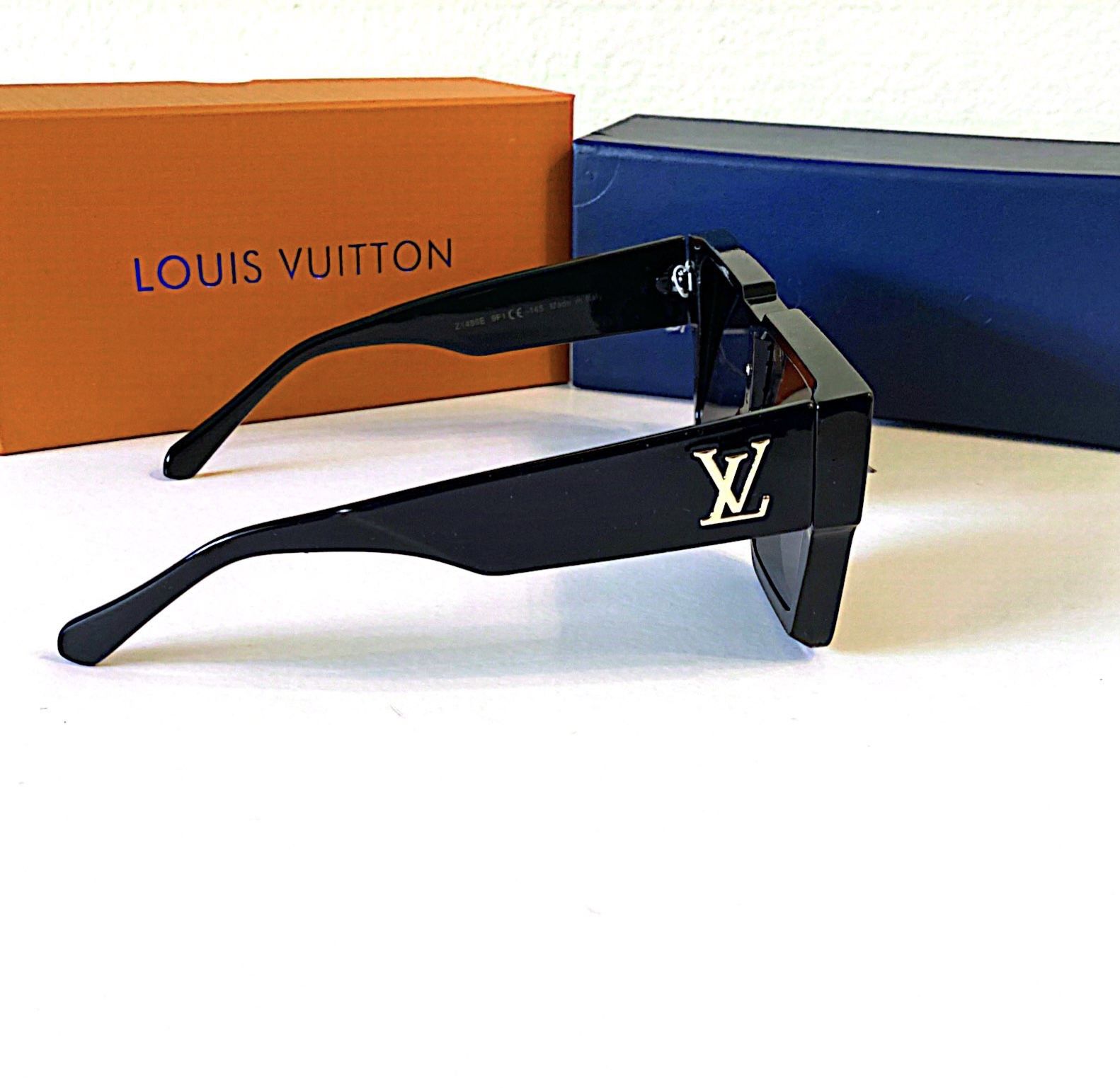 Louis Vuitton Sunglasses- Unisex / Black & Pink Woman for Sale in Katonah,  NY - OfferUp