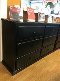 Pinewood 6 cabinet dresser