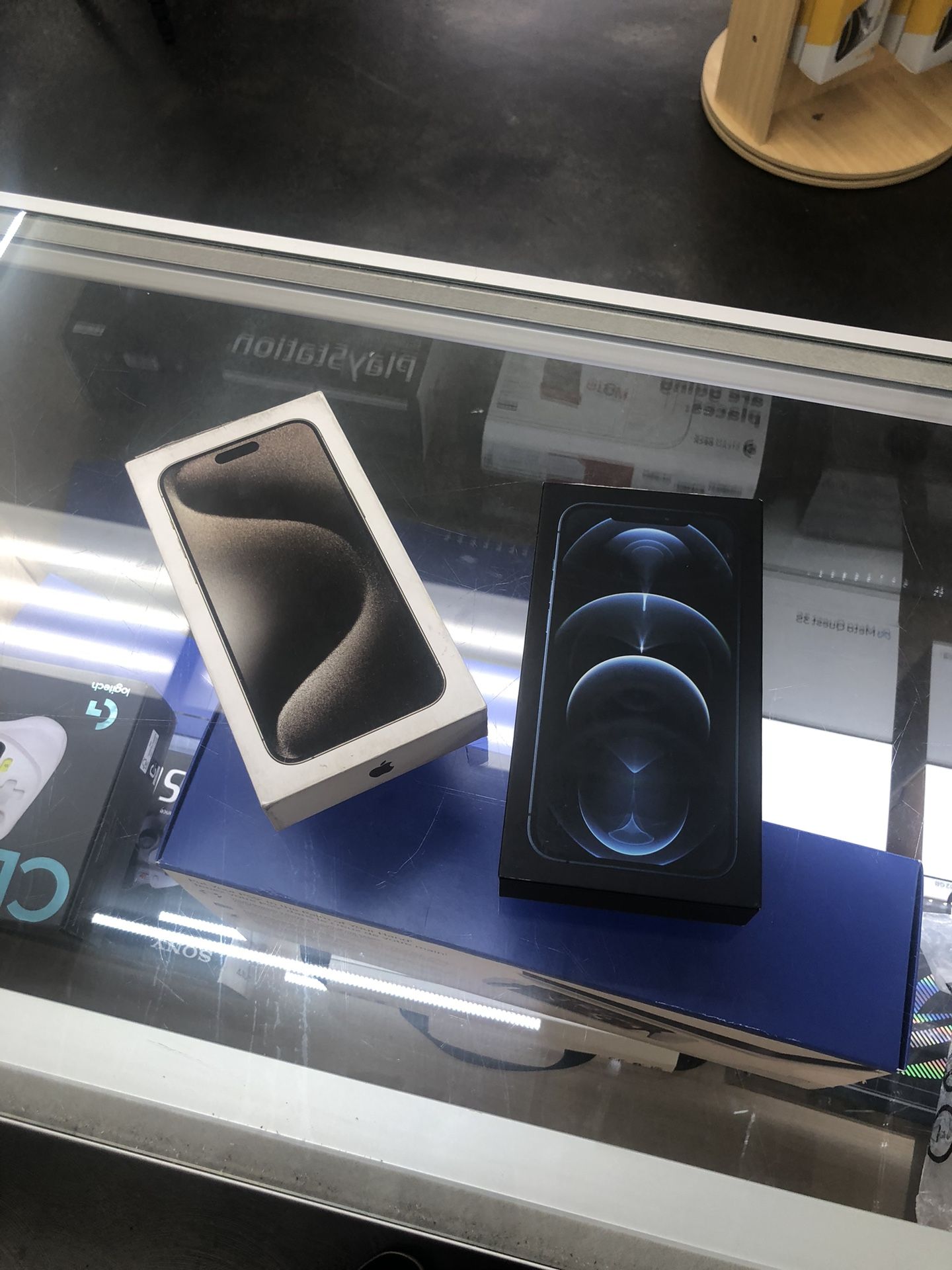 Apple Iphones Starting From $799 To $1699