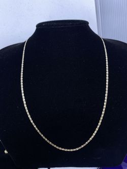 $475 Three Tone Yellow White and Rose Gold Valentino Chain Necklace