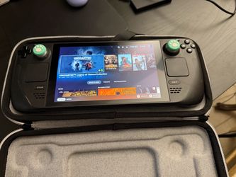 Steam Deck 512GB LCD - Case & Charger Included