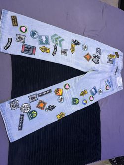 Valabasas light wash denim jeans