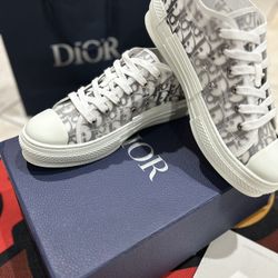 Dior Converse 