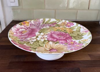 Pedestal Cake Stand