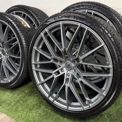 NEW 26 inch gun metal gray tis wheels with 305/30r26 lionhart tires