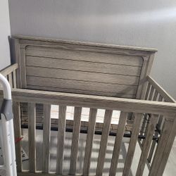 Baby Crib 