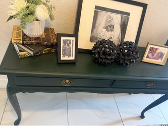 Accent Table