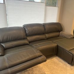 Free Reclining Sectional Couch