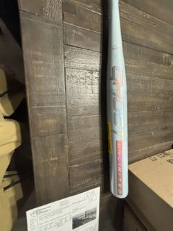 Easton Ghost Unlimited Brand New 32/22