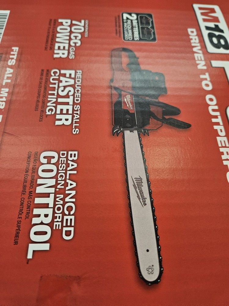 g
Milwaukee 2827-20 M18 18 Volt FUEL 20" Dual Battery Chainsaw Bare Tool Only