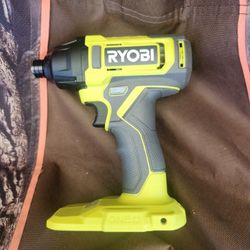 BRAND NEW RIOBY 18V IMPACT DRIVER TOOL ONLY. 