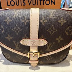 Authentic LV Louis Vuitton saumur bb handbag crossbody bag