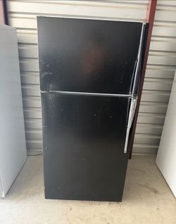 Black Hotpoint Refrigerator And Freezer