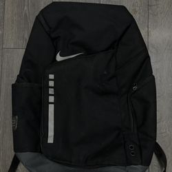 Nike Elite Bag