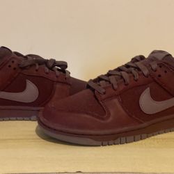 DUNK LOW PREMIUM 'BURGUNDY CRUSH' 