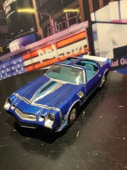 ERTL Chevrolet Camaro diecast 1:24
