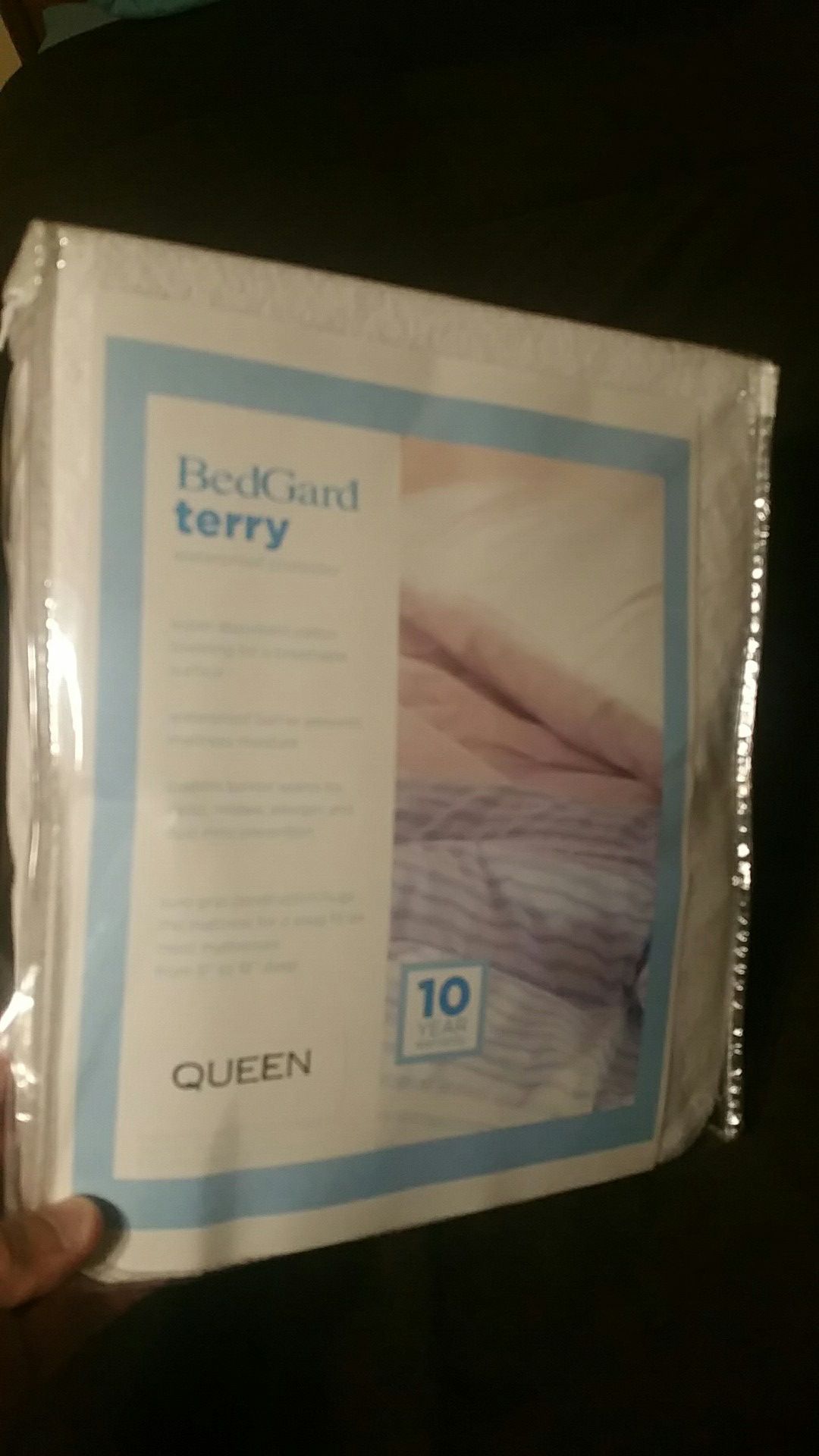 Queen bed protecter, paid 75 for it , will take 60, never used