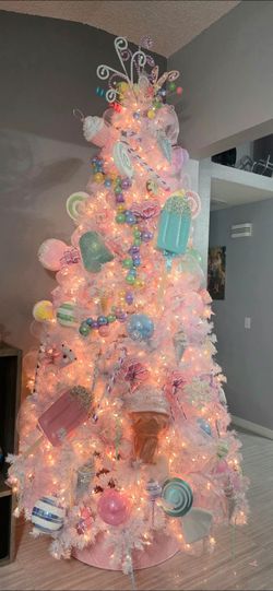 9 ft White Pre-Lit Artificial Christmas Tree