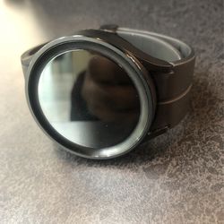 Black Galaxy Watch 5 Pro