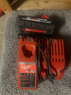 Milwaukee charger and battery