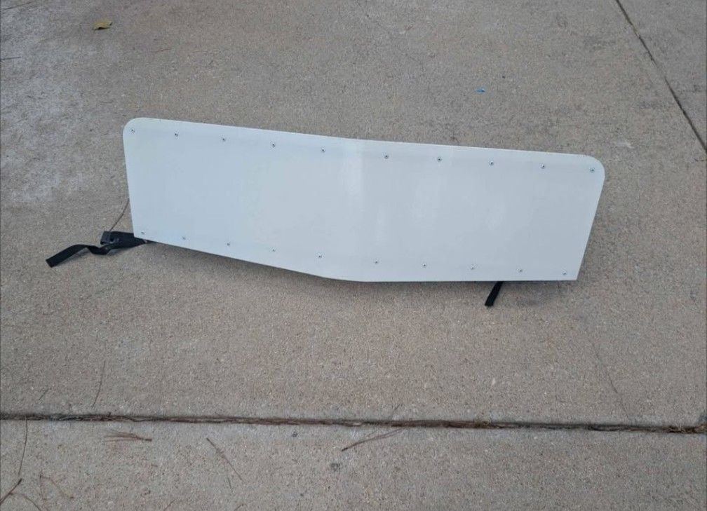 Car Truck SUV Camper Shell Wind Deflector