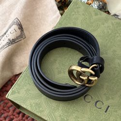 Gucci Black Belt with Gold GG Buckle