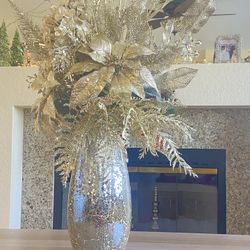 Mosaic Glass Vase Pier 1 Like New. (17”)