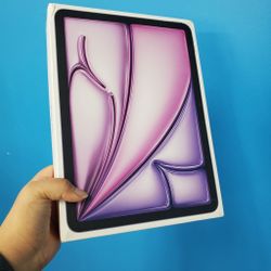 13-inch iPad Air M2 chip (Wi-Fi) 256GB Space Gray Brand New