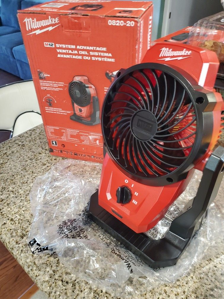 Milwaukee M12 Fan