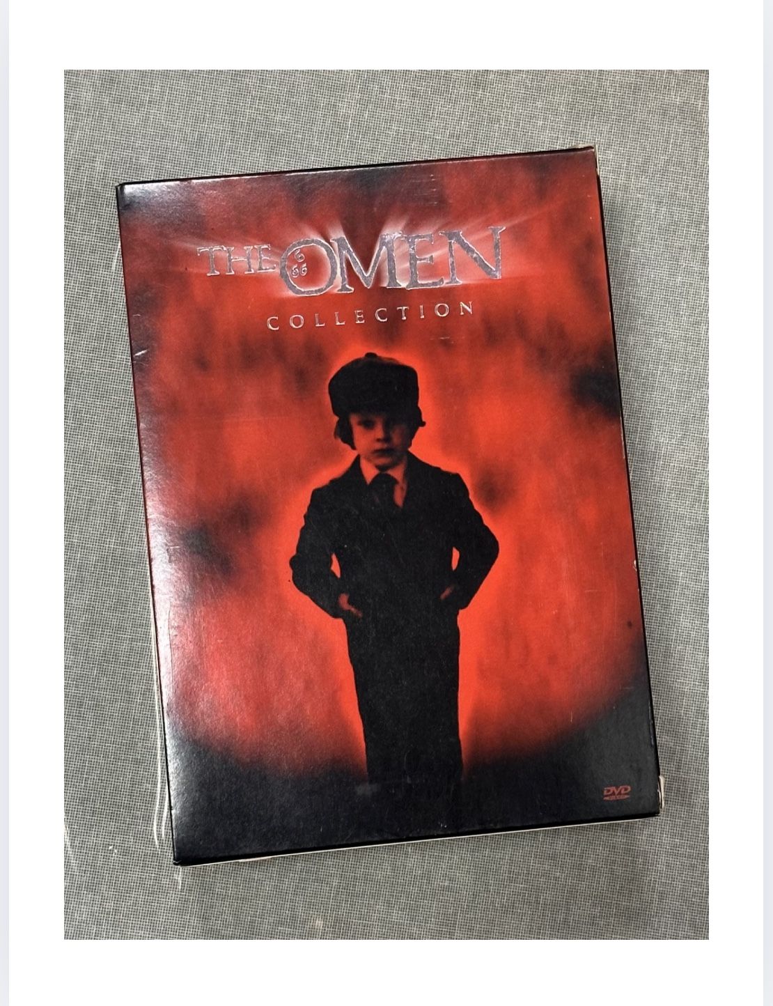 The Omen Collection DVD Box Set 4 Disc Set Excellent Condition