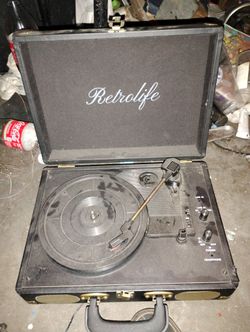 Retrolife Suitcase Record Player