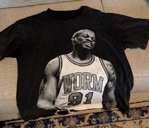 Pacsun Dennis Rodman Men's Large Graphic Tshirt