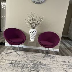 Moon Chairs Like New 