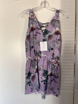 Lace Up Blouse Lilac Size 6 No Sleeve 