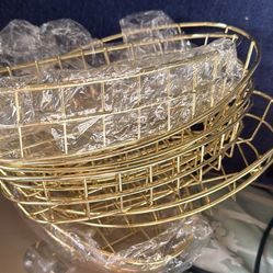 6 Brand New Wire Basquets For Party Decorations 